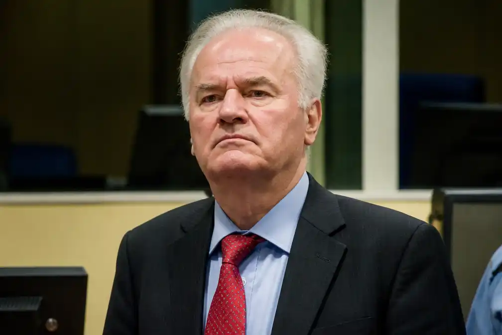 Oorlogsmisdadiger Ratko Mladić (84) overleden in Scheveningen