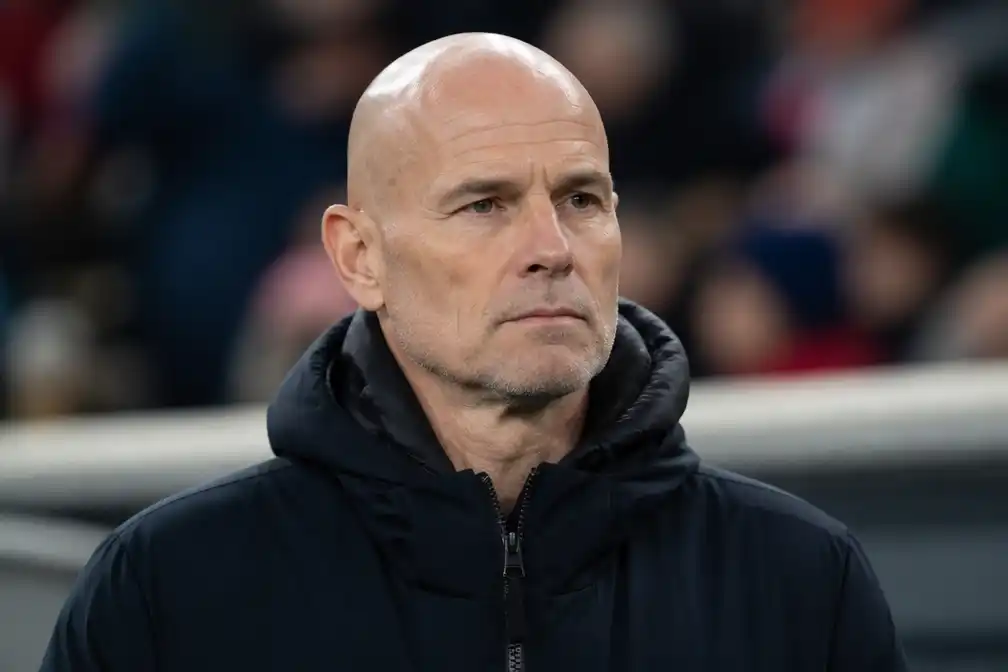 Bondscoach Solbakken eert 'beschermende' koning Harald