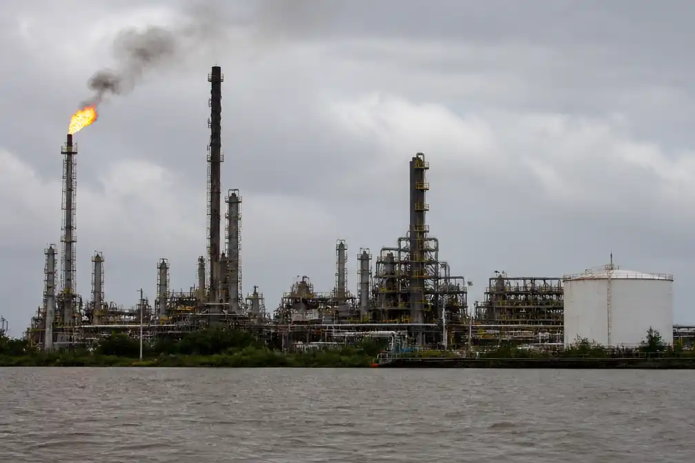 VS wil belang in Venezolaanse olie en gas; Chevron praat over uitbreiding