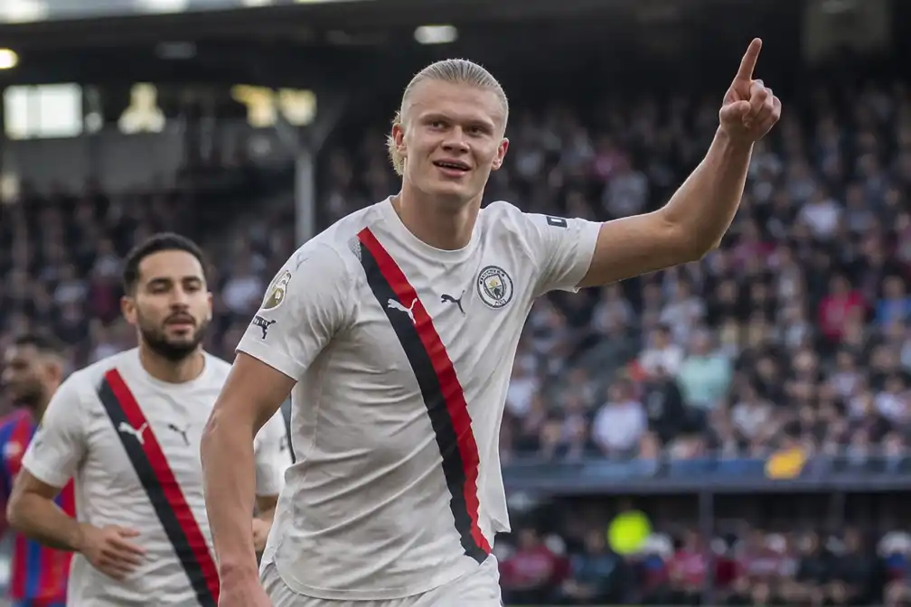 Haaland scoort twee keer bij 4-1-zege Manchester City op Crystal Palace