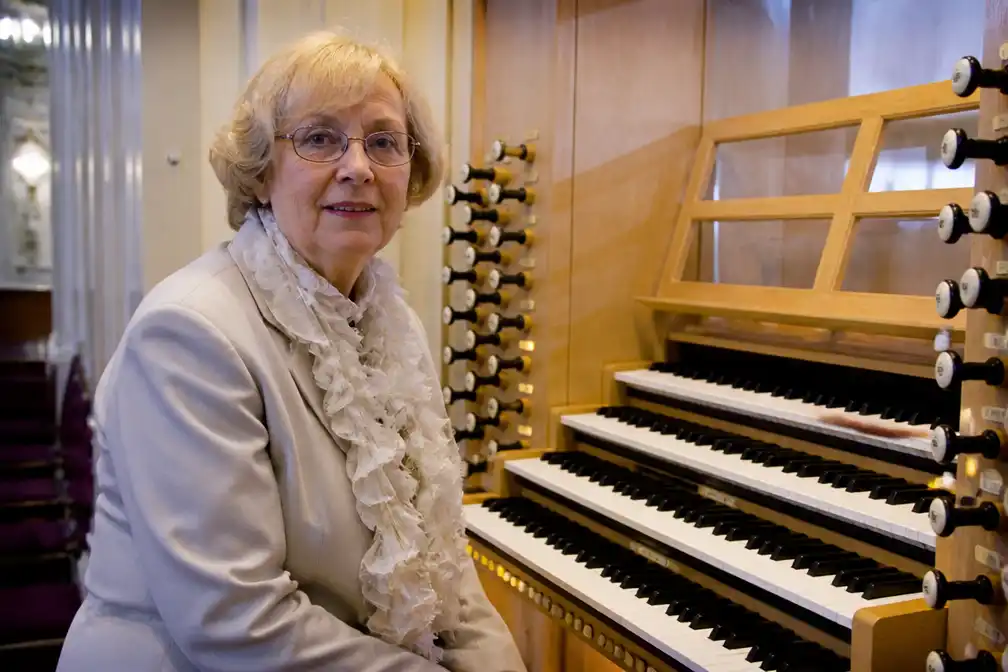 Orgel Joke (77) klaar voor WK-reis om op te treden bij Oranje