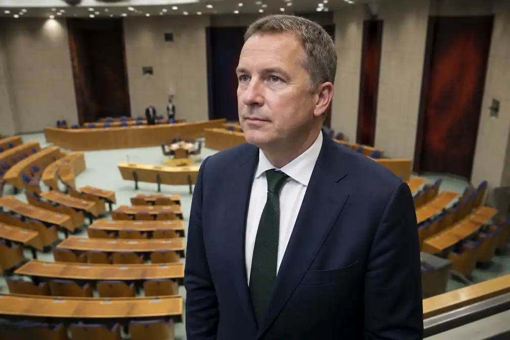 Kabinet wil dat Eerste Kamer wetten kan wijzigen en terugsturen