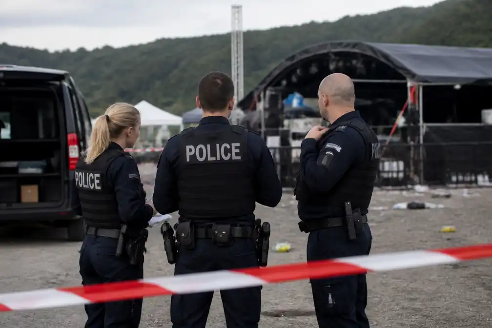 Zwitserse politie verspreidt internationaal opsporingsbericht na dodelijke schietpartij op rave