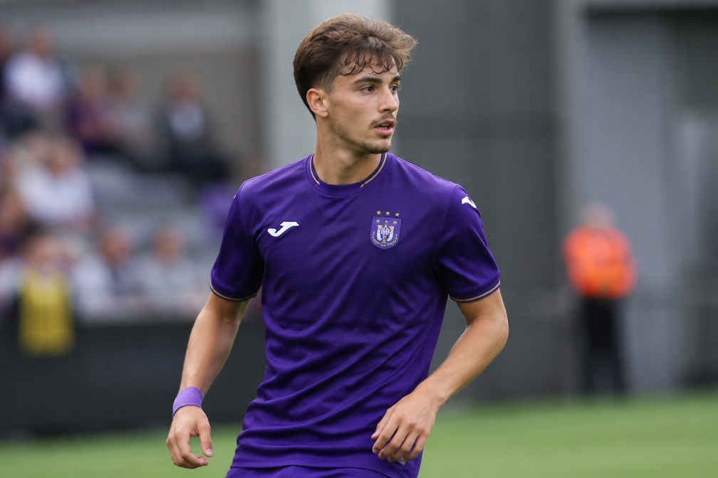 Sparta Rotterdam haalt middenvelder Cedric Hatenboer van Anderlecht