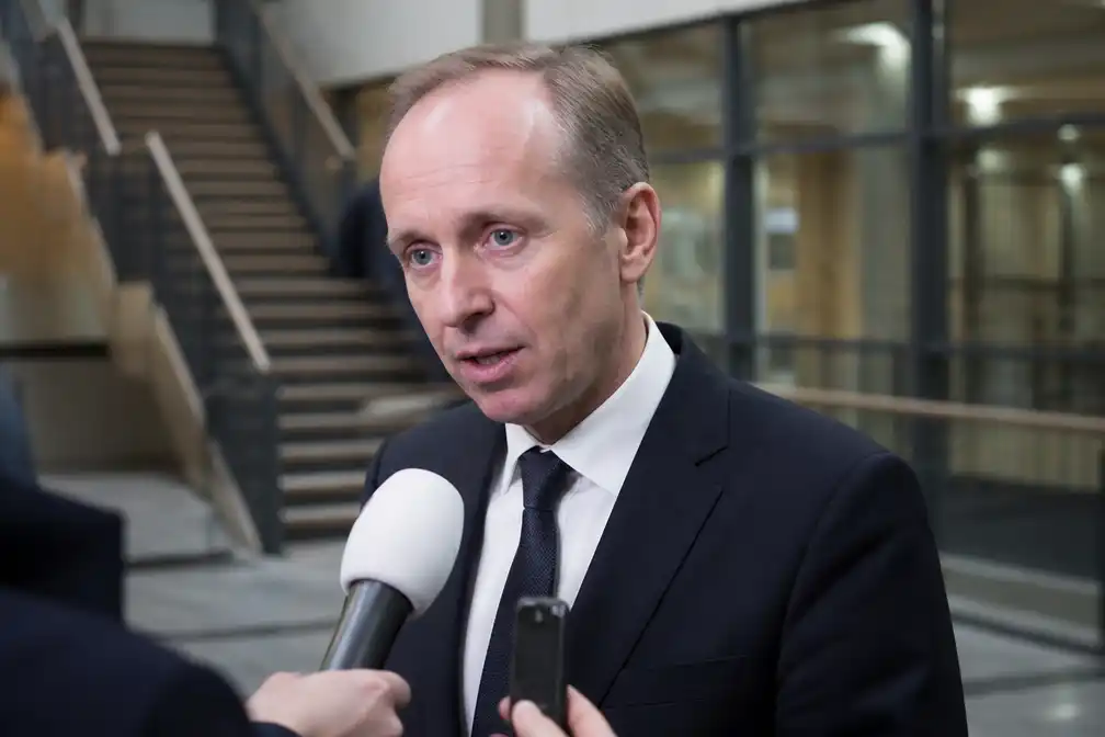 Van der Staaij: Kamer gaf kabinet in begin pandemie veel ruimte