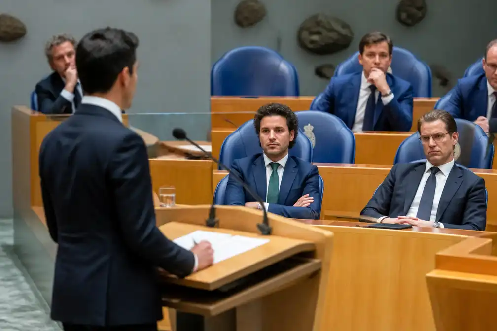 Uitgelekte begroting overtuigt oppositie niet, kabinet-Jetten onder druk