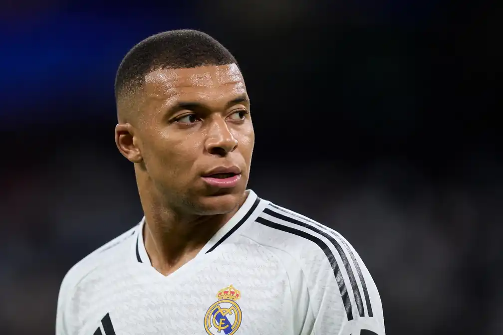 Mbappé doelwit van 18-jarige celcrimineel die bende aanstuurde