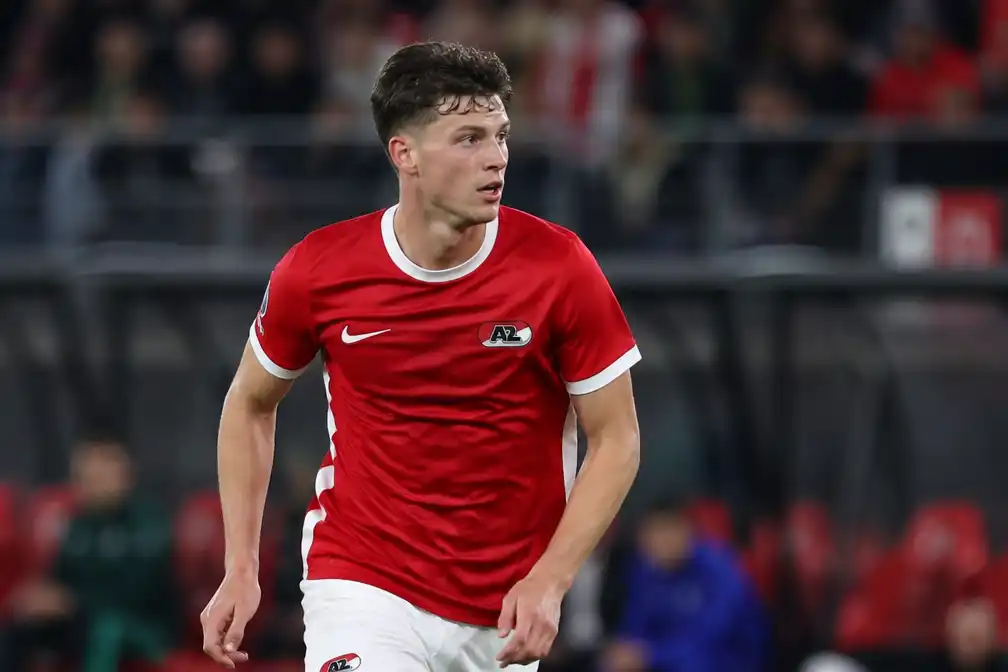 AZ verkoopt verdediger Maxim Dekker aan Willem II
