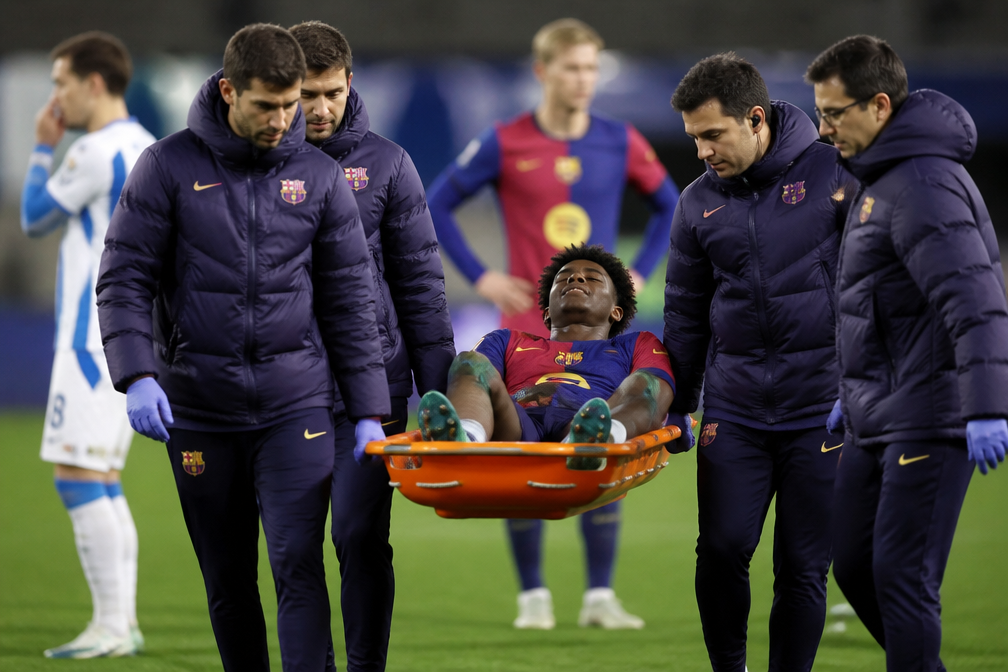 FC Barcelona stelt gerust: Jesse Bisiwu heeft slechts kneuzing aan enkel