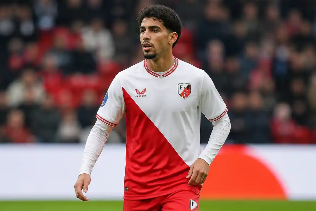 FC Utrecht laat Irakees middenvelder Zidane Iqbal naar Dundee United gaan