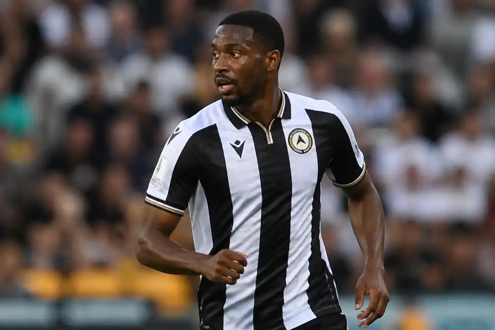 Nederlandse verdediger Ehizibue verruilt Udinese voor Genoa