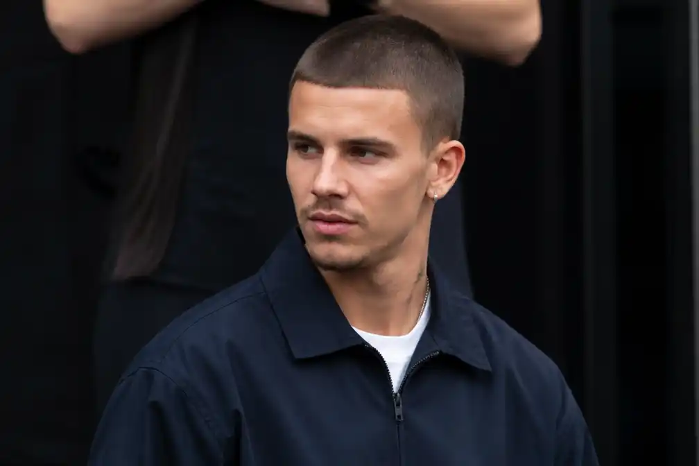 Romeo Beckham maakt acteerdebuut in film 'Forty Love'