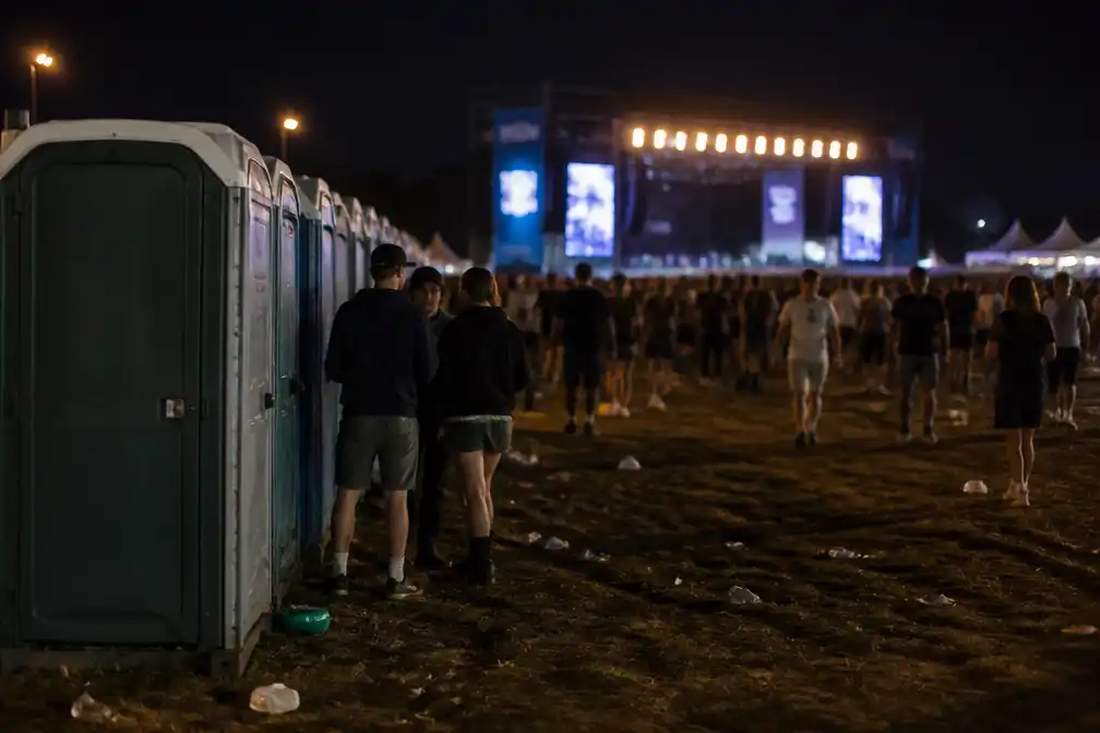 Nederlander (24) zwaargewond aan kaak na aanval met boksbeugel op Crammerock