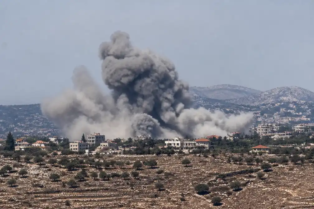 Doden bij Israëlische aanvallen op Zuid-Libanon, Iran-VS-overleg wankelt