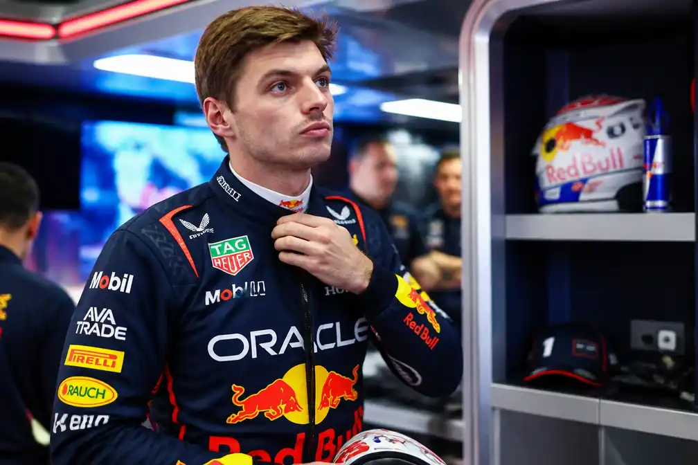 Verstappen vijfde in onderbroken derde training op nieuw F1-circuit in Madrid