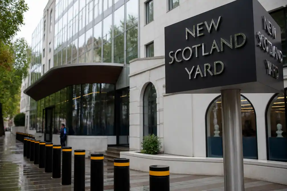 Dertiende agent Met Police ontslagen na BBC-onderzoek Charing Cross