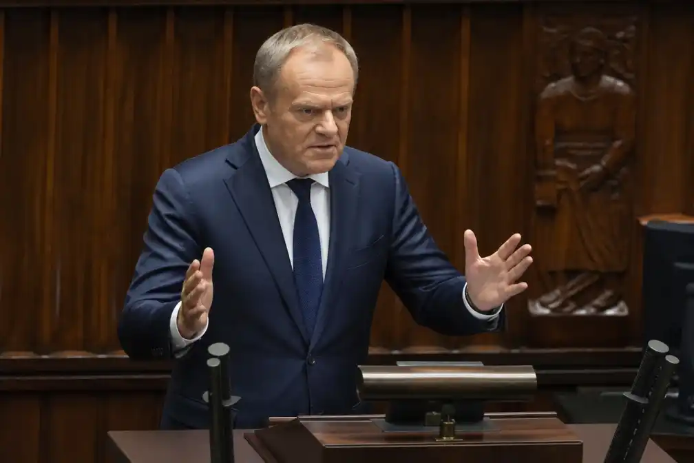 Poolse premier Tusk waarschuwt parlement voor Russische dreiging