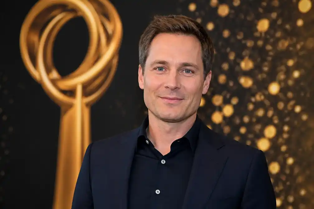Bondgenoten eerste genomineerde voor Gouden Televizier-Ring, Versteegh 'heel gelukkig'