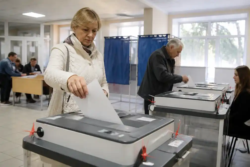 Mogelijke cyberaanval verstoort stemmen in Moskou bij Russische verkiezingen