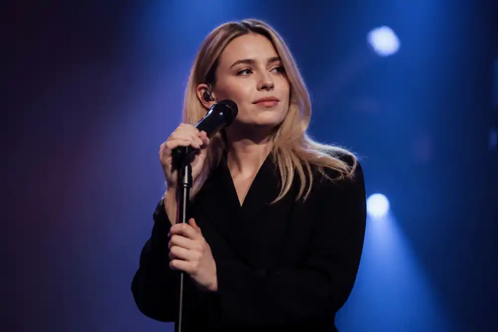 Zoë Livay kondigt landelijke clubtour aan vanaf april 2027