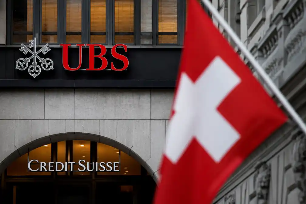 UBS krijgt boete van 5 miljoen euro van OM om hulp aan zwartspaarders