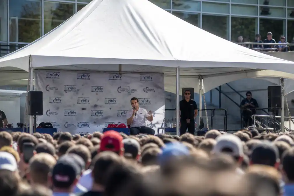 Rapport Utah Valley University: Turning Point USA wilde Charlie Kirk buiten laten spreken