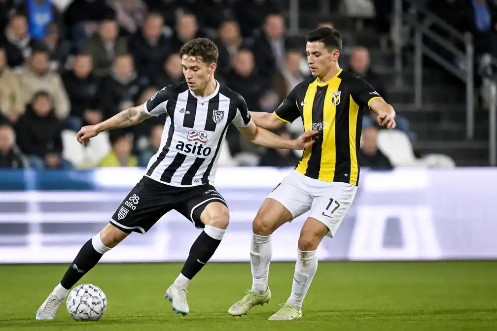 Heracles Almelo ontvangt Vitesse in speelronde met zes duels in Keuken Kampioen Divisie