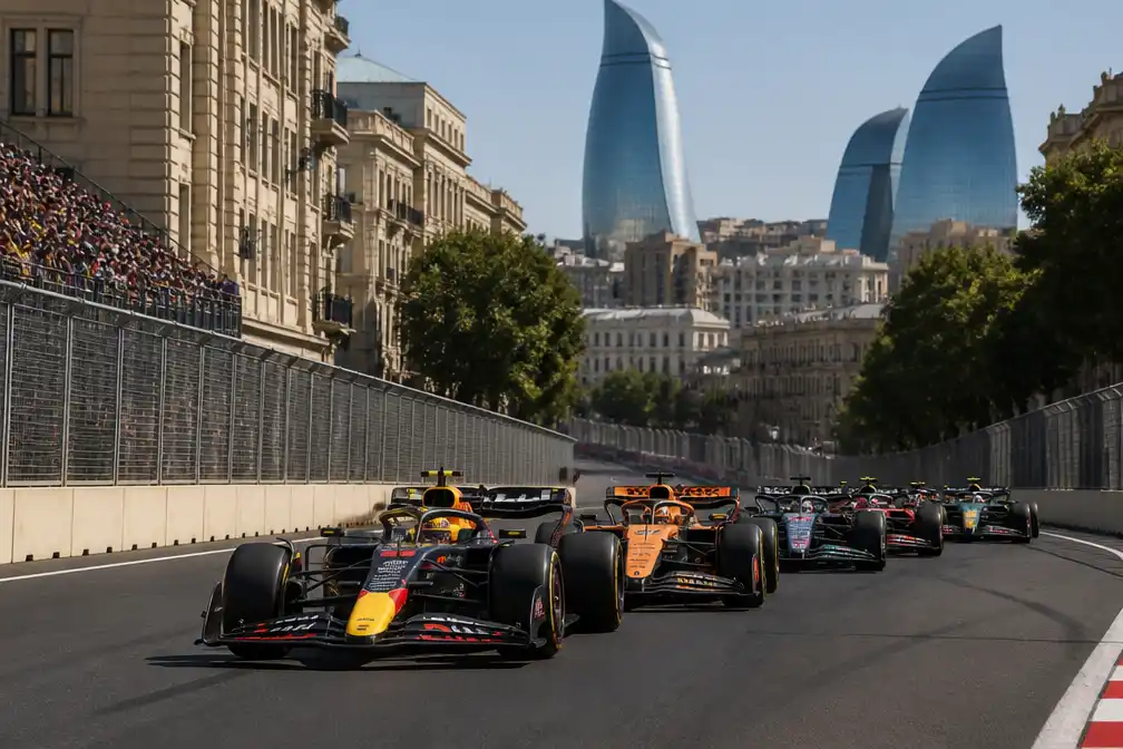 Grand Prix van Azerbeidzjan op zaterdag, Verstappen racet in Bakoe