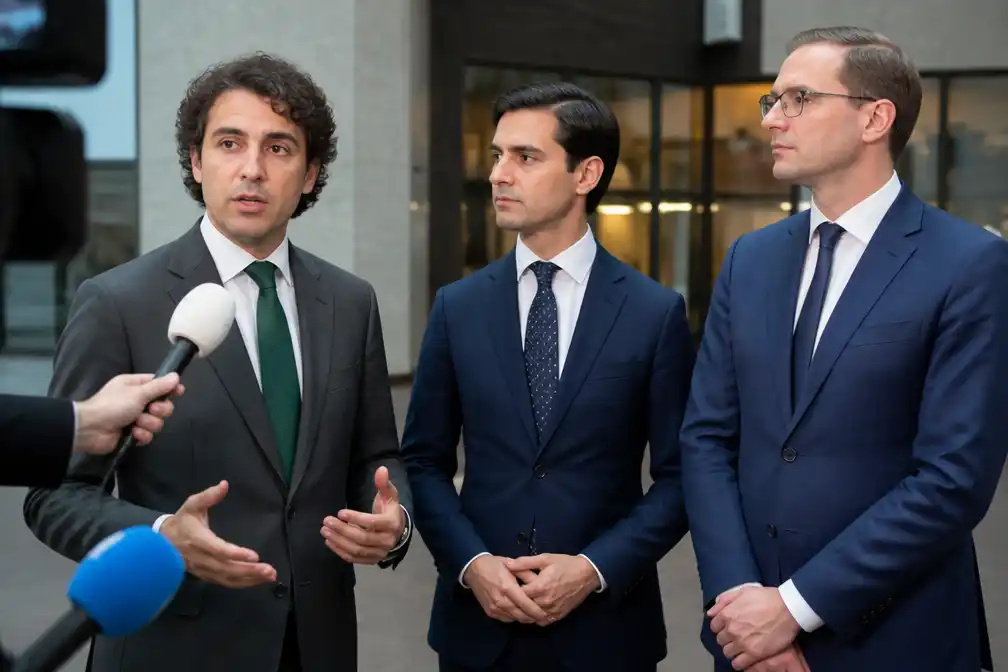 Kabinet bereid bezuinigingen sociale zekerheid te schrappen, ook op WW en WIA
