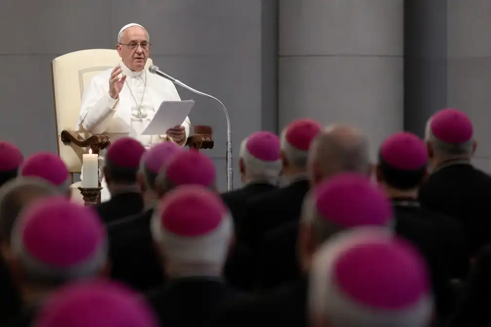 Paus Leo XIV roept Franse bisschoppen in Lourdes op misbruikbestrijding voort te zetten