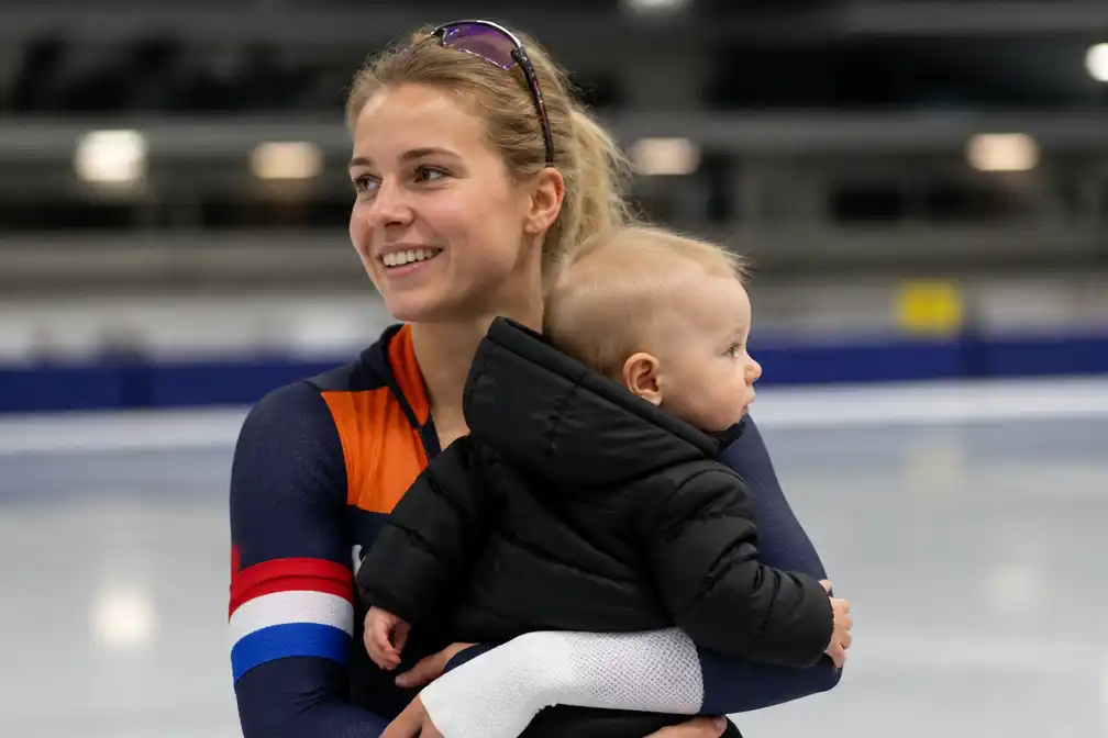 Irene Schouten (34) verwacht tweede kind, zoon Dirk 'is al veel beter'