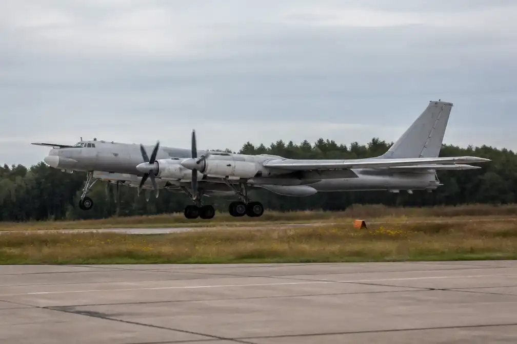 Zes doden bij crash van Russische Tu-95-bommenwerper in Amoerregio