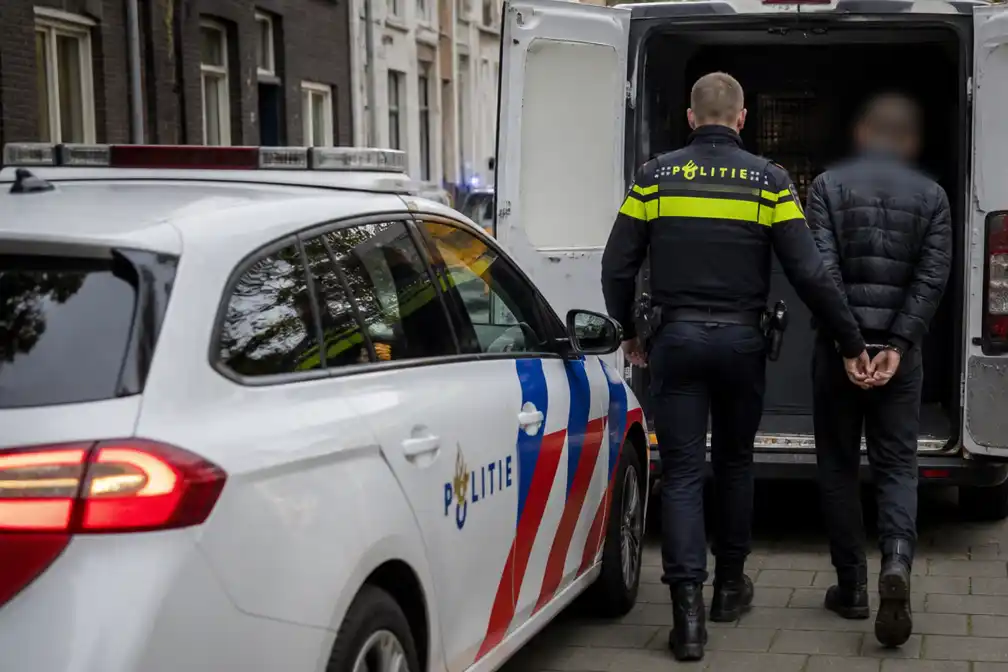 Vier van vijf verdachten steekincident Eindhoven vrij, vijfde voorgeleid