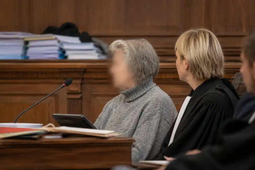 Carina Huyghe (64) schuldig verklaard aan oudermoord door assisenjury