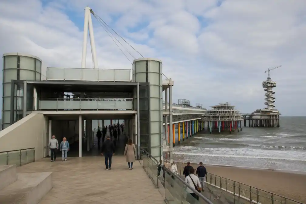 Nieuwe entree Pier van Scheveningen moet 'mooiste van Nederland' worden, kritiek op ontwerp