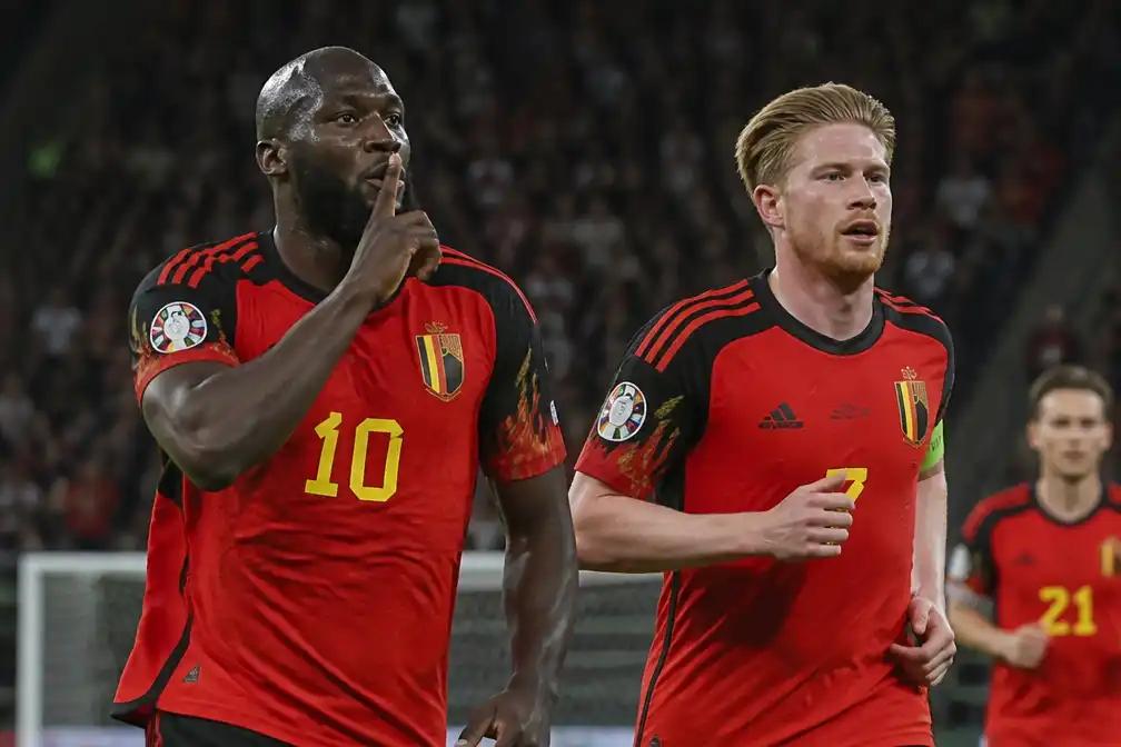 Buitenlandse pers looft Rode Duivels na 3-0 zege met twee goals van De Bruyne
