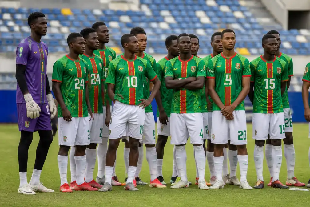 Burkina Faso weigert te vliegen voor oefenduel met Argentinië, jeugd valt in