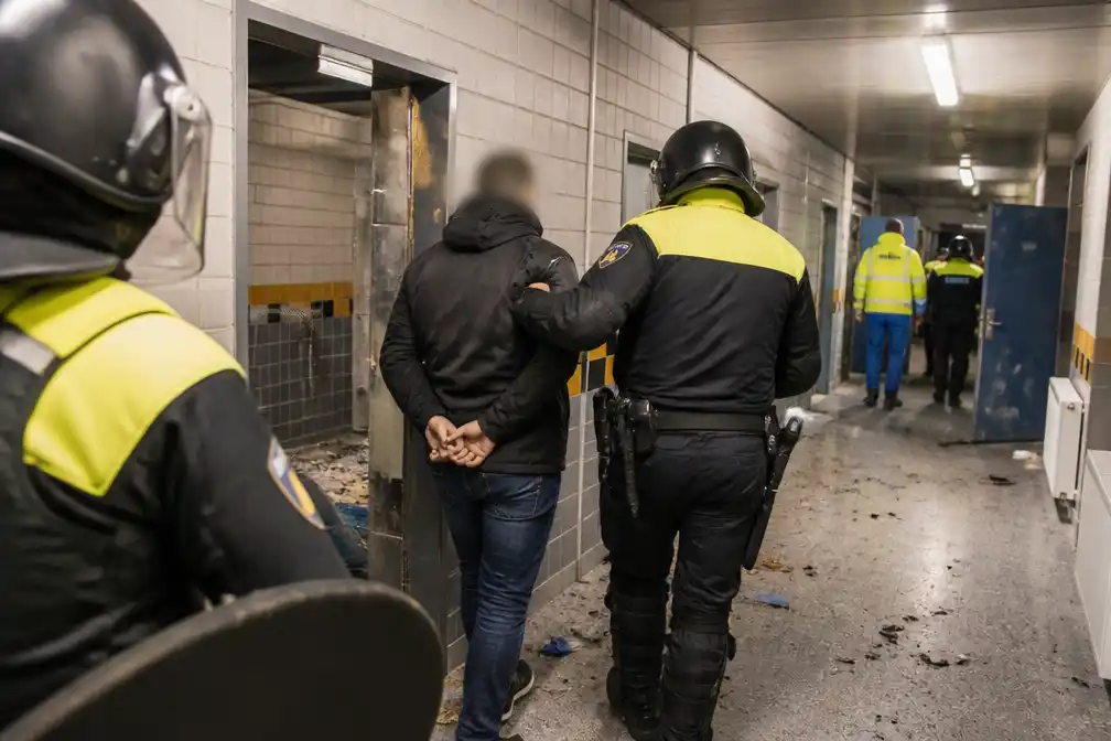 NAC Breda eist zwaarste straffen na vuurwerkincident bij Vitesse