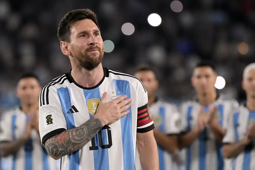 Messi neemt afscheid van Argentinië met dankwoord, Ronaldo reageert