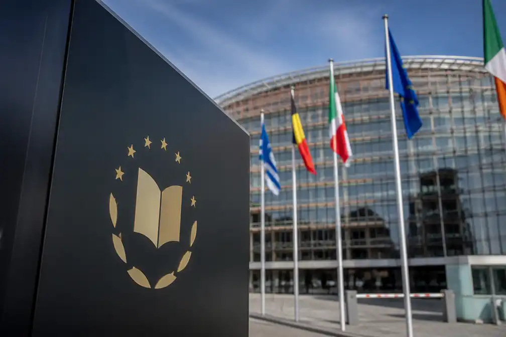 Europese Rekenkamer waarschuwt voor EU-schuldenberg en herhaling fouten coronafonds