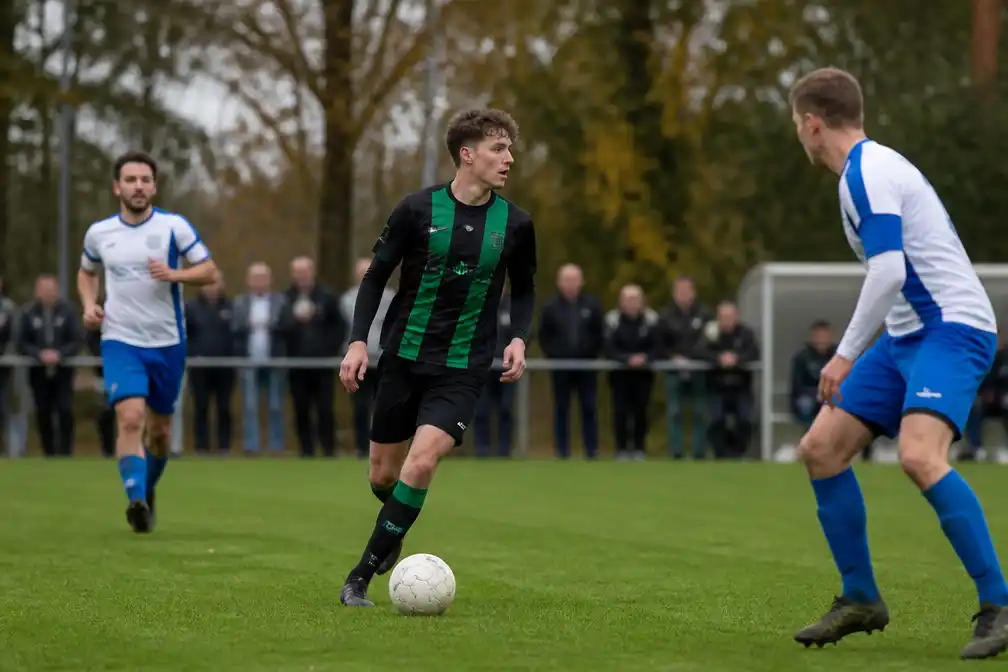 Achilles Veen verslaat EVV met 1-0 bij debuut Sol van de Ven