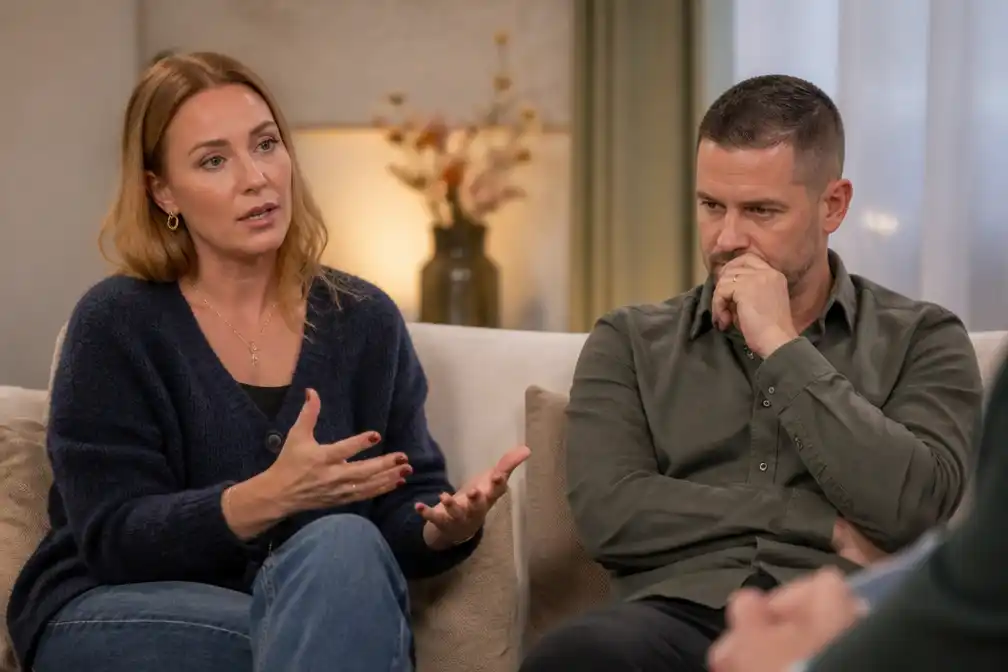 Ellen en Matti twijfelen in 'Blind getrouwd' aan verderzetting na beladen sofagesprek