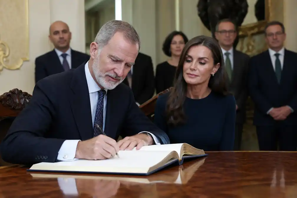 Felipe en Letizia noemen bezoek aan Ceuta het inlossen van een schuld