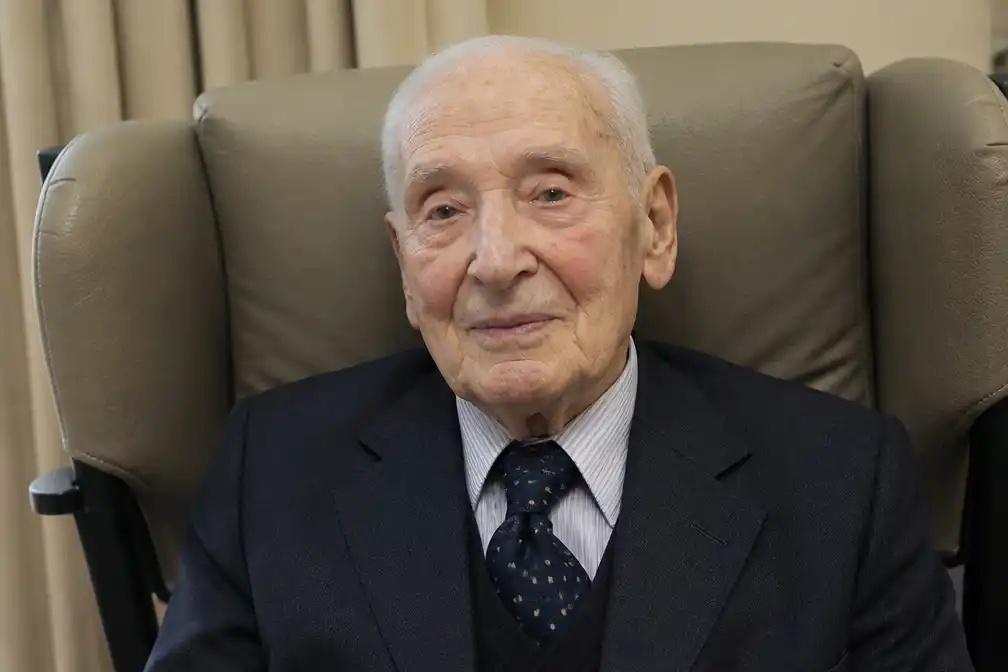 Victor Swalens (106), oudste inwoner en laatste oud-strijder van Sint-Genesius-Rode, overleden