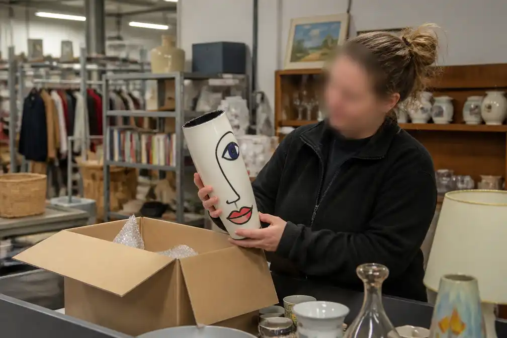 Vaas van Paloma Picasso duikt op bij kringloopwinkel in Bornem