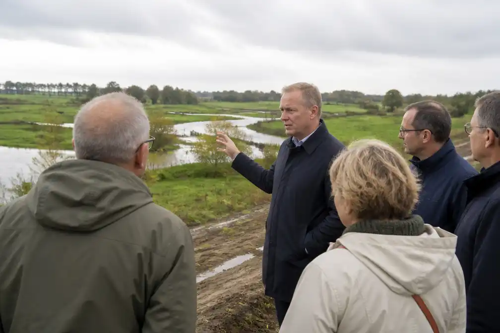 Brouns bezoekt waterprojecten Sint-Truiden: Bernissem wordt klimaatbuffer