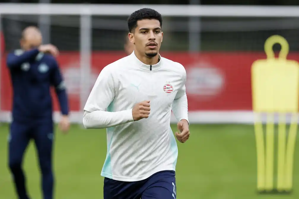 PSV-aanwinst Ouaissa nadert eerste minuten, andere geblesseerden blijven out
