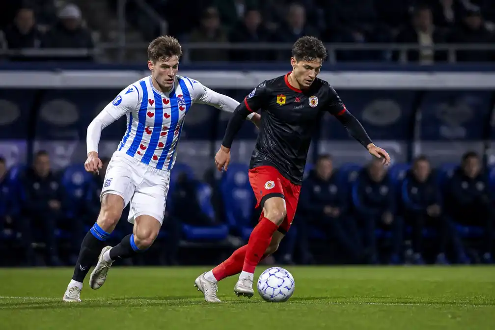 Heerenveen en Excelsior openen negende speelronde van de Eredivisie