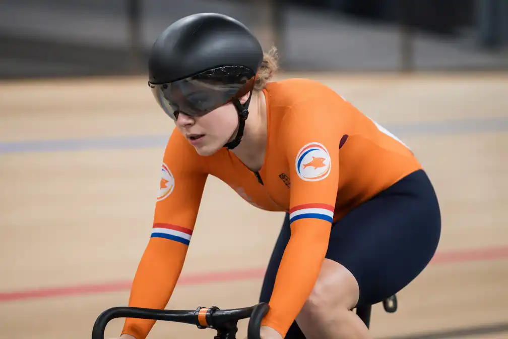 Van de Wouw uitgeschakeld in kwartfinales keirin op WK baanwielrennen