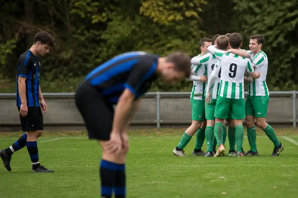 Valkenswaard verslaat SV Laar met 3-2 en stijgt naar vierde plaats